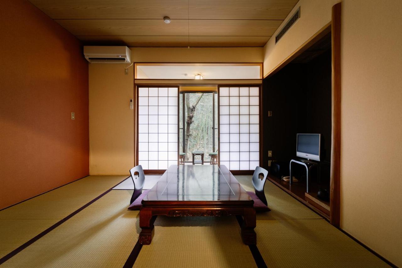 Hisaeya Ryokan Fujioka Exterior photo
